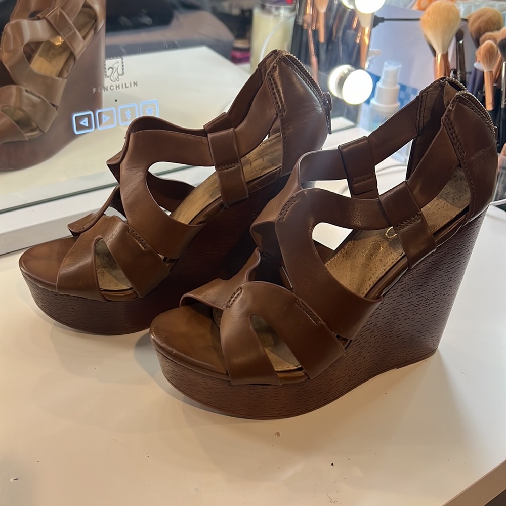 Aldo wedges